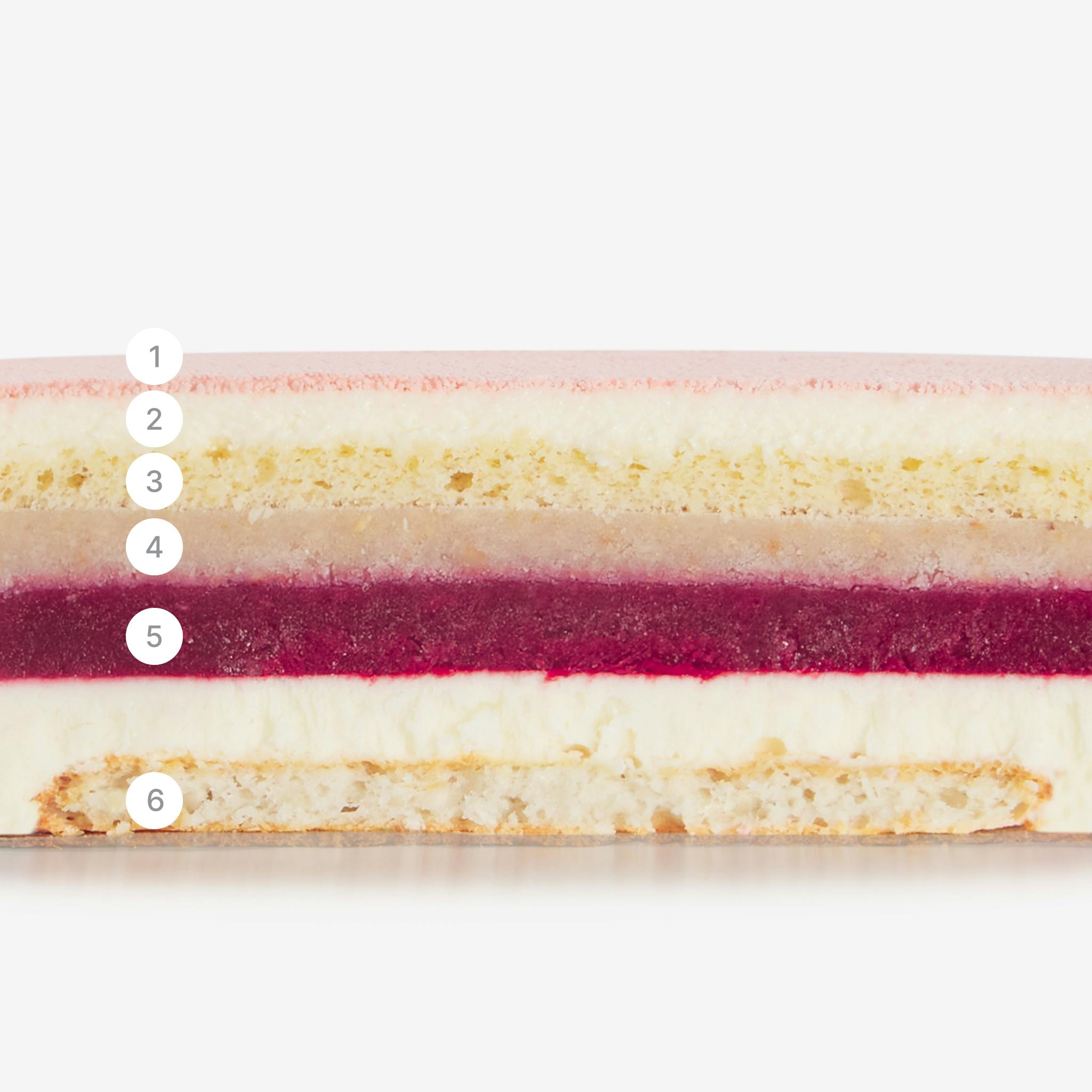 LaFuong Pastry – Lycoberry – Vải, Phúc bồn tử & Dừa. Mang đến một sự cân bằng tuyệt vời giữa vị chua nhẹ, ngọt thanh và thơm ngậy trong cùng một miếng bánh bằng cách sử dụng vải, dừa và phúc bồn tử. Không chỉ đặc biệt trong hương vị, lớp bạt bánh của Lycoberry cũng có hai kết cấu khác nhau: cảm giác mềm xốp đến từ lớp Sponge dừa và một chút độ giòn của sợi dừa tươi nằm trong lớp bạt Dacquoise. Hãy thử Lycoberry khi bạn muốn trải nghiệm hương vị cao cấp mà không cần đợi đến dịp đặc biệt. 